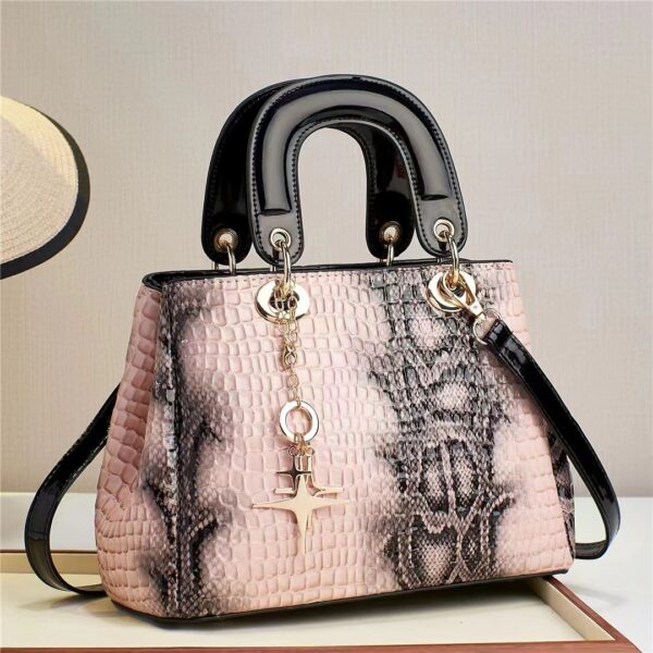 Women's Fashion Portable Messenger Bag - Image 5