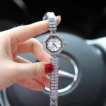 Women's Watch Pointer Diamond-embedded Color Shell