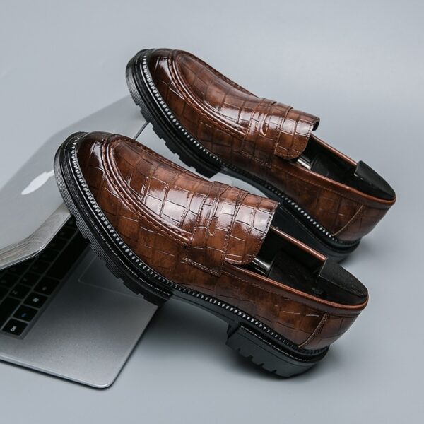 Men's Leather Shoes Breathable British - Image 7
