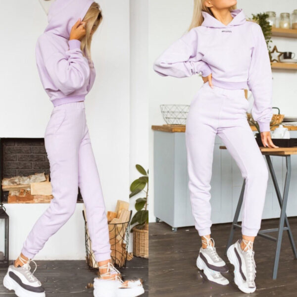 Sports and leisure suits - Image 2