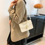 Women's Fashion Leisure Chain Portable Lock