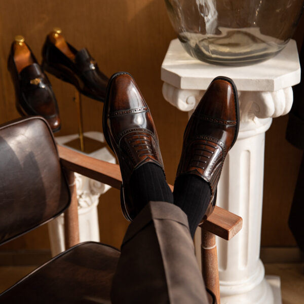 Gentleman Cowhide Commuting Formal Shoes - Image 4