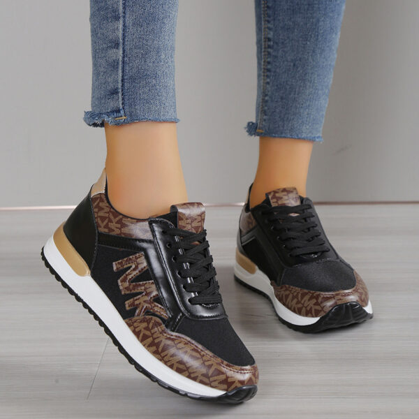 Front Lace-up Round Head Breathable Sneaker Roman Style - Image 3