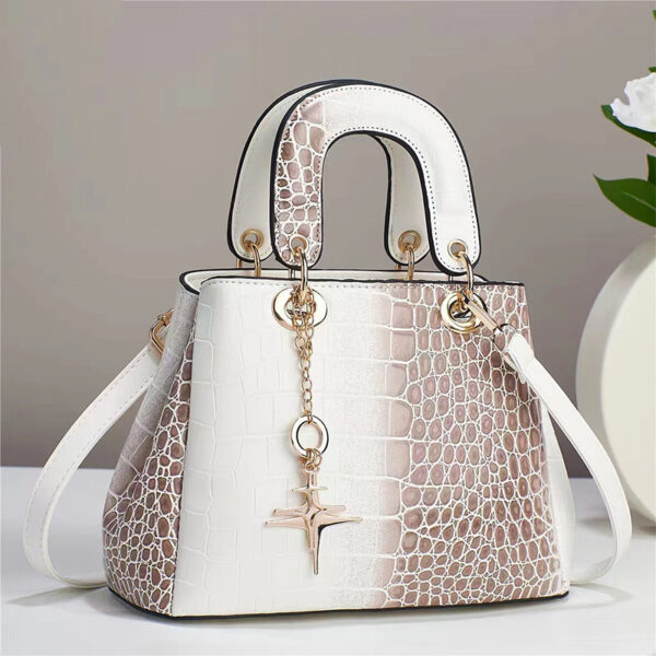 Women's Fashion Portable Messenger Bag - Image 10