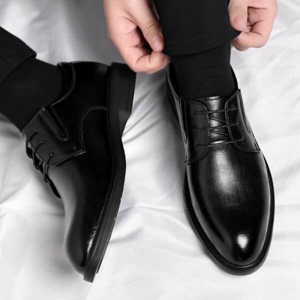Men's Hollow-out Cowhide Height Increasing Insole Business Leather Shoes - Image 4