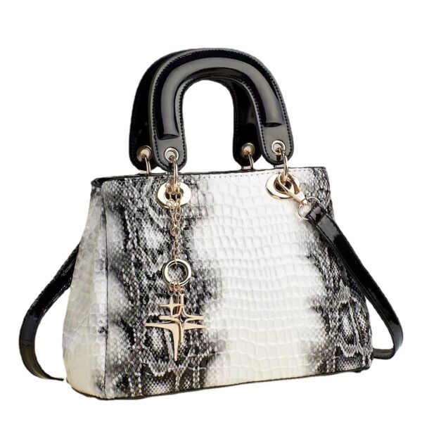 Women's Fashion Portable Messenger Bag - Image 7